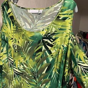 Susan Graver Green Leaf Print Top